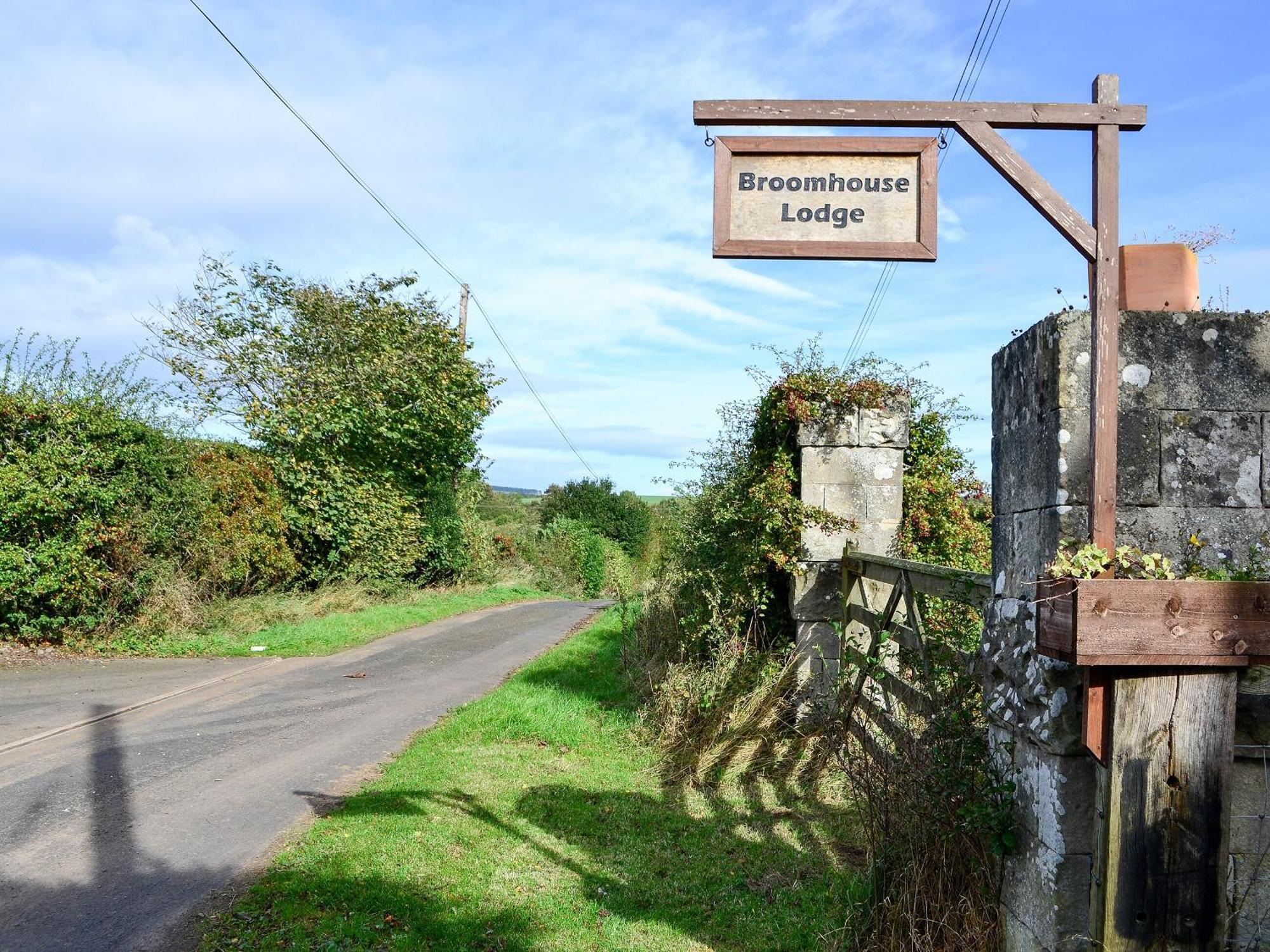 Broomhouse Lodge Edrom Buitenkant foto